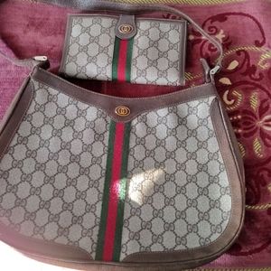 Authentic Gucci crossbody tote bag and wallet